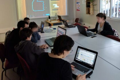 photo-salle-de-reunion-scaled